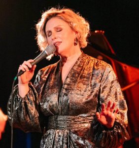 emma pask performing